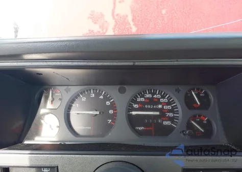 1991 Jeep Cherokee Laredo из США, поврежденный, VIN 1J4FJ58S6ML542132
